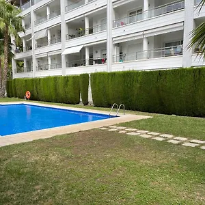 apartamentos-crm-platja-d-aro-con-acceso-directo-a-piscina.topcostabravahotels.com/