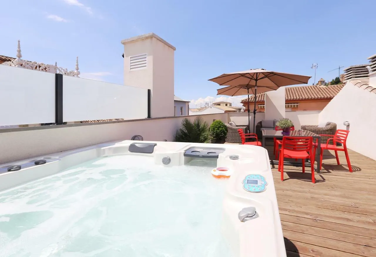 Apartamento De Diseno Con Jacuzzi Privado Granada 0*,