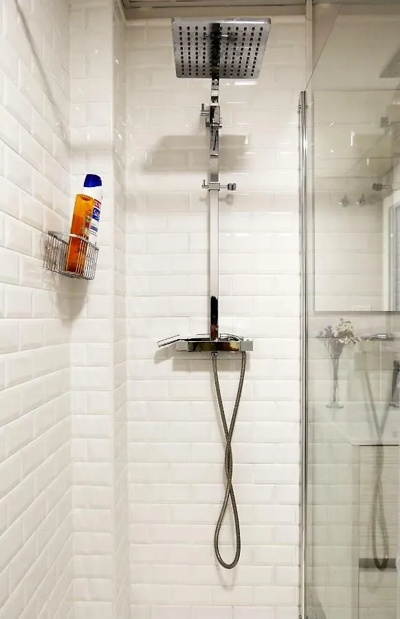 Apartamento De Diseno Con Jacuzzi Privado Granada Apartment