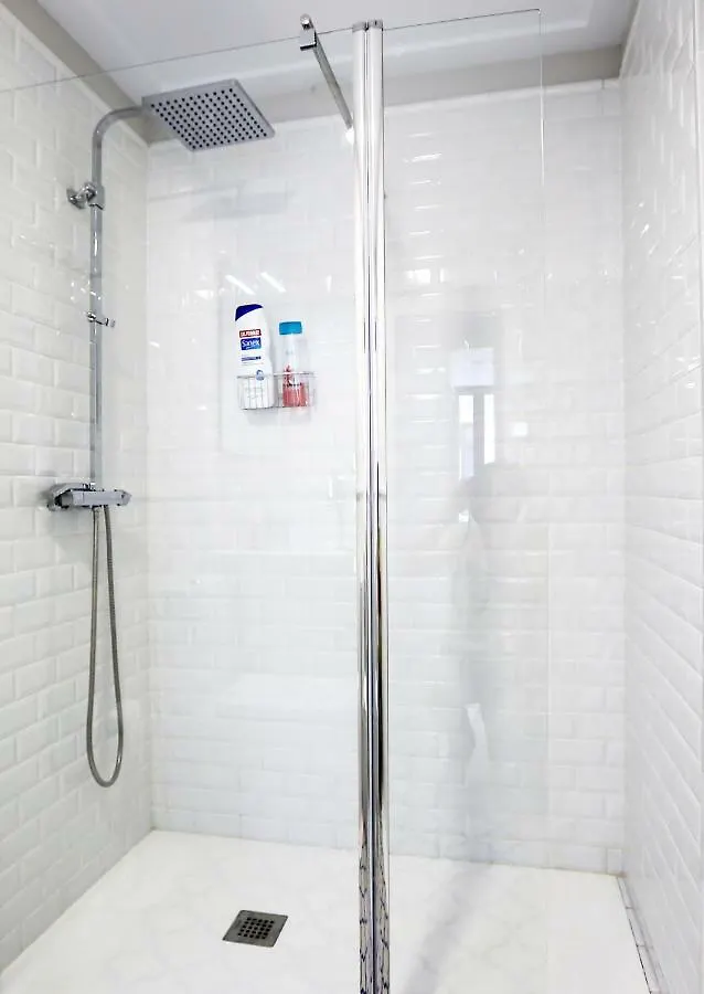 Apartamento De Diseno Con Jacuzzi Privado Granada 0*,  Spain